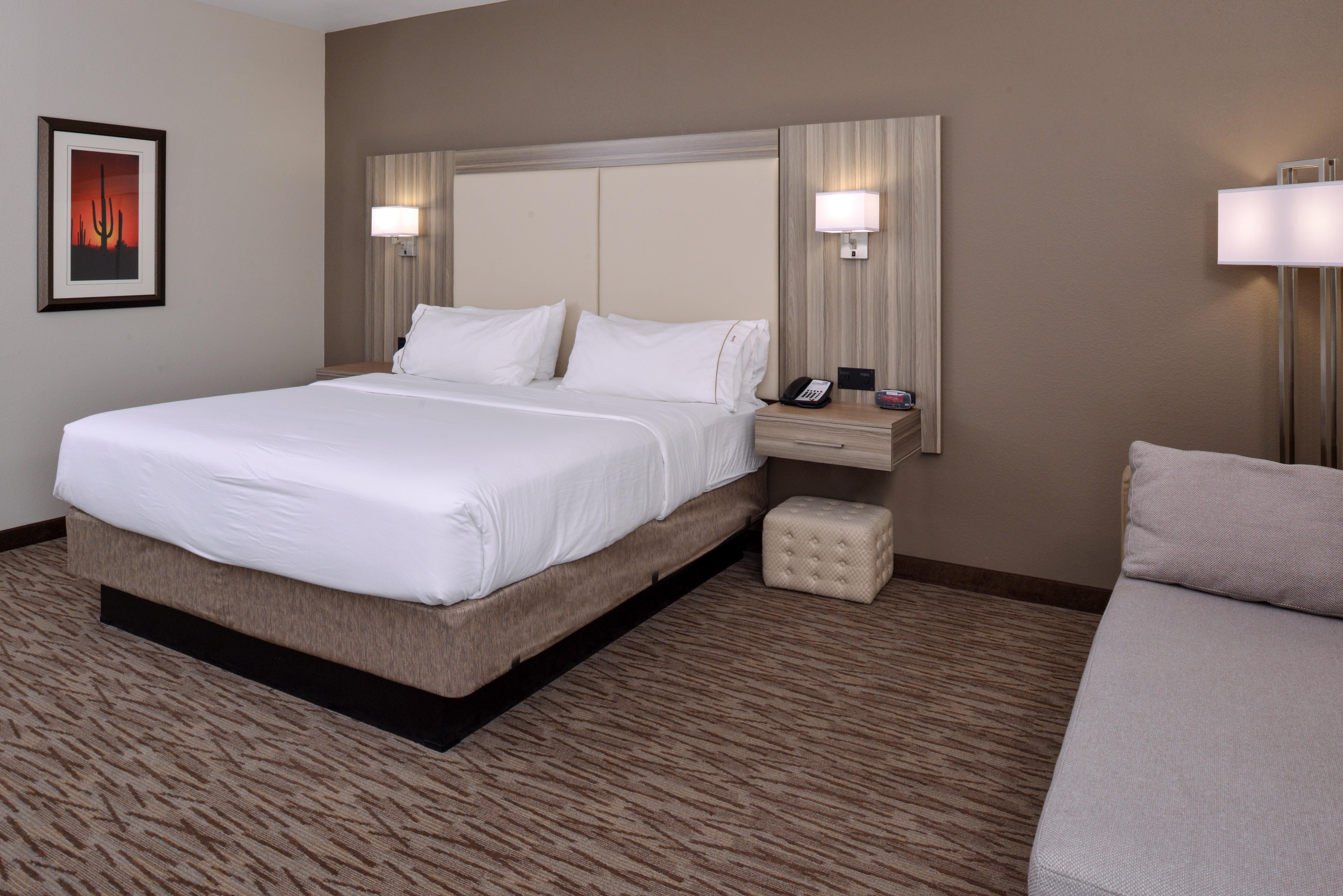 Holiday Inn Express & Suites Williams By Ihg Bagian luar foto