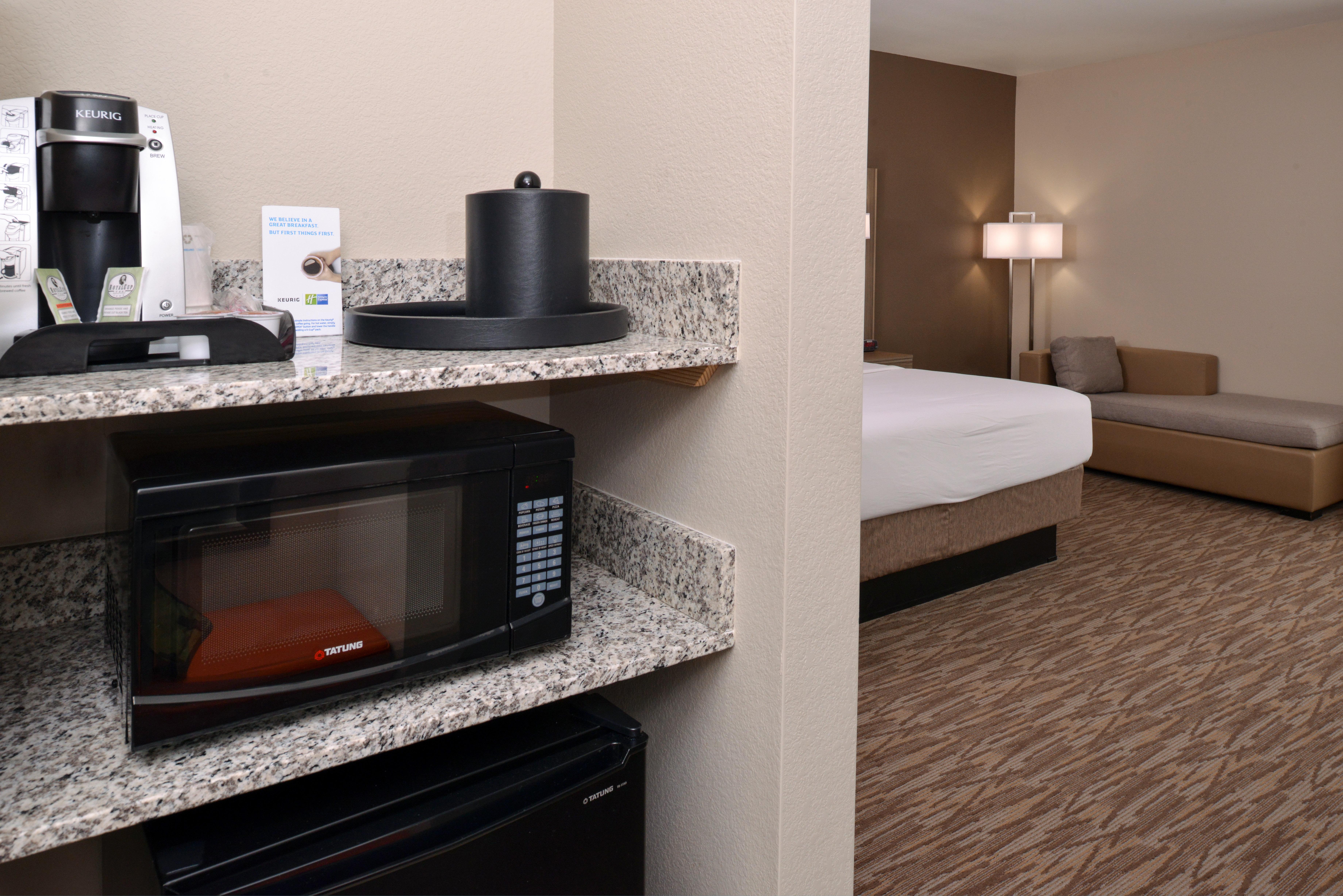 Holiday Inn Express & Suites Williams By Ihg Bagian luar foto