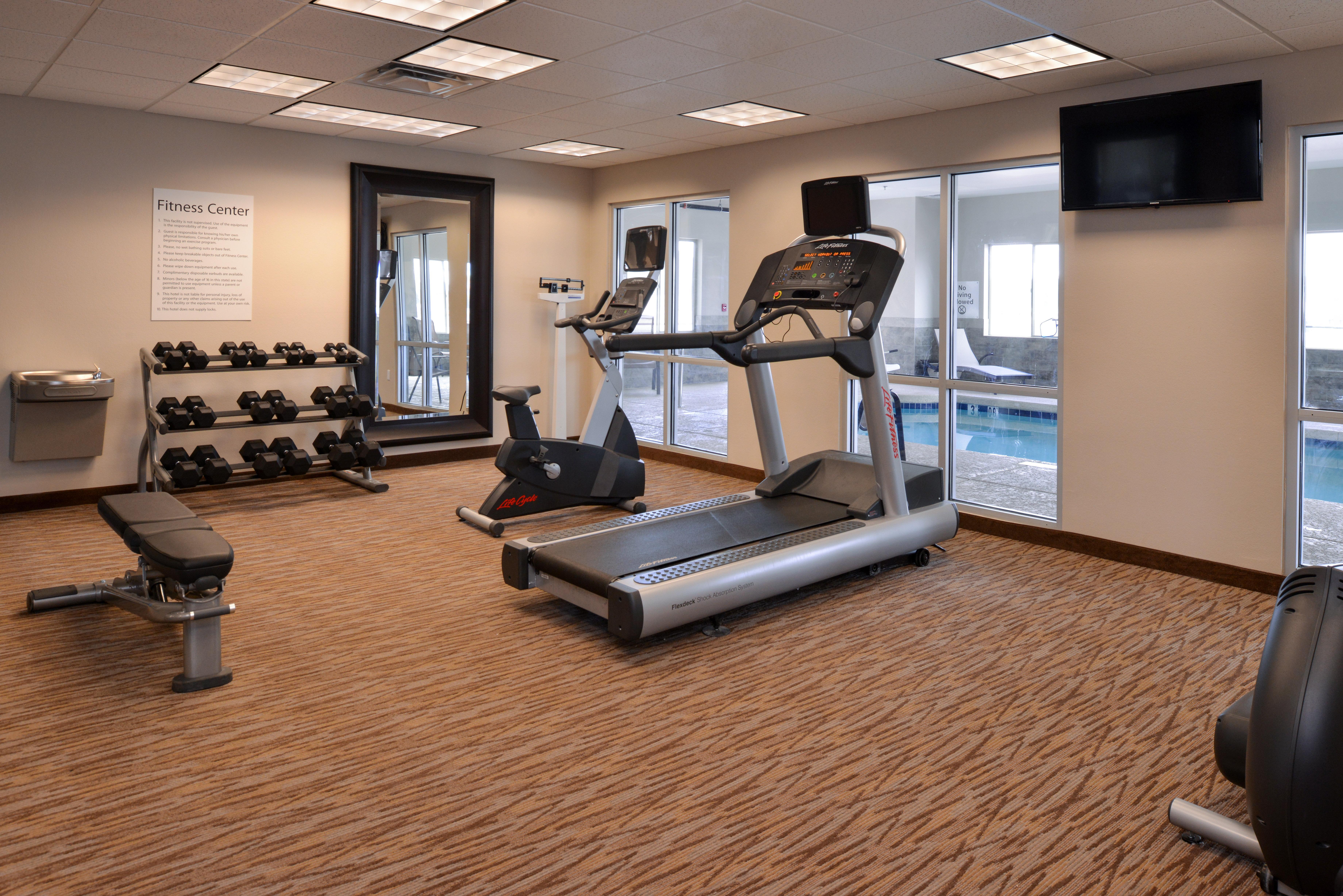 Holiday Inn Express & Suites Williams By Ihg Bagian luar foto
